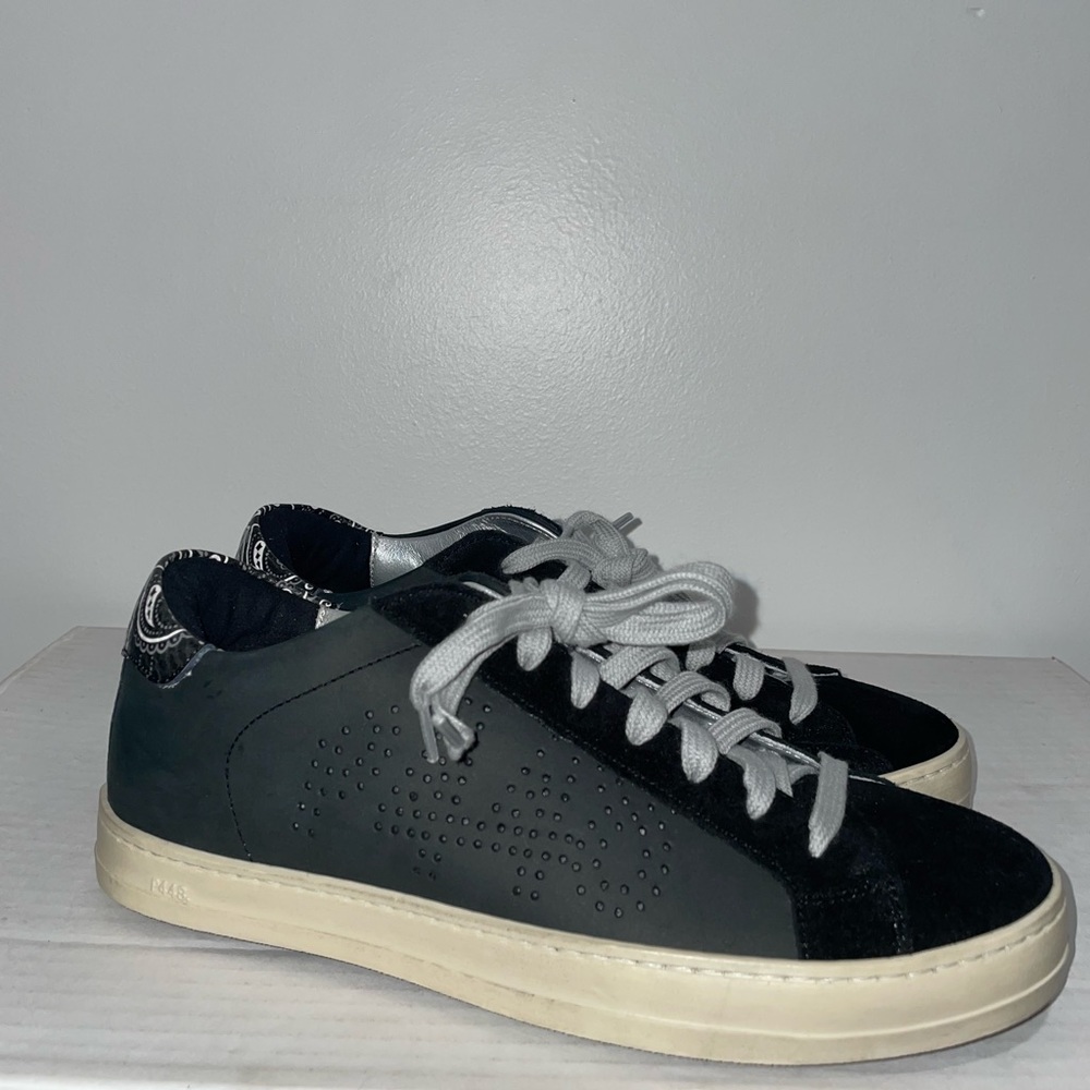 P448 sneakers size 37 /US 7